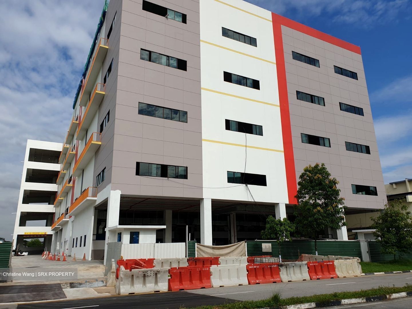 Woodlands Industrial Park E1 (D27), Factory #443126861